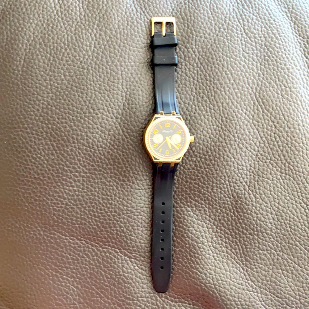 Kenneth Cole Silicone band Watch